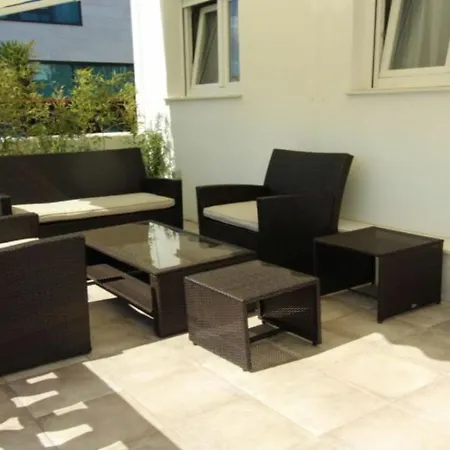 Apartamento Avenida De Cantabria 60 *