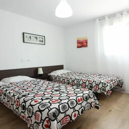 Lägenhet Apartamento Avenida De Cantabria 60